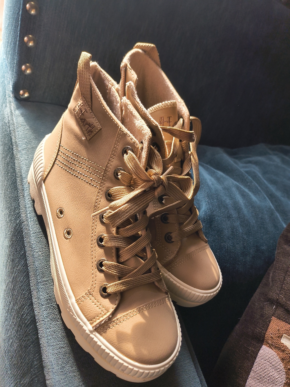 Women's Tan Lace-Up High-Top Boots - Unbranded Blowfish Malibu